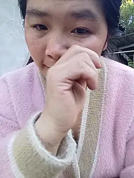 quynhkoolbae online show from May 2026 12:28:02 AM