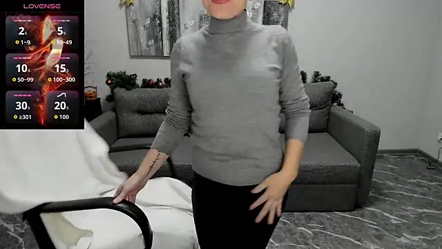 Snapshot of Betty_Jone chatting on December 2025 06:55:01 AM Betty Jone online show from December 2025 06:55:01 AM