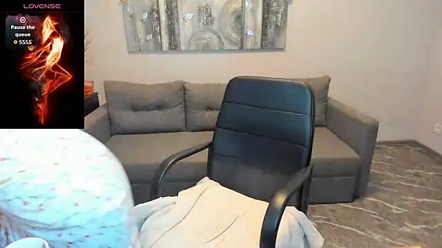 Snapshot of Betty_Jone chatting on February 2026 07:05:01 AM Betty Jone online show from February 2026 07:05:01 AM