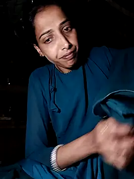 Pinki thakur 1 online show from February 2026 06:50:01 PM