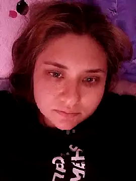 Snapshot of ivorywhisper chatting on September 2025 01:00:01 PM ivorywhisper online show from September 2025 01:00:01 PM