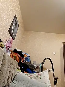 Snapshot of ivorywhisper chatting on September 2025 05:36:02 PM ivorywhisper online show from September 2025 05:36:02 PM