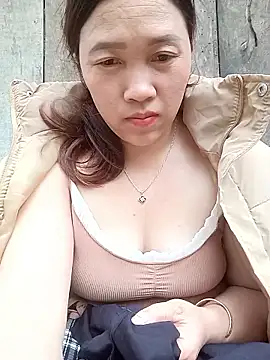 miumiu 00 online show from February 2026 09:08:02 AM