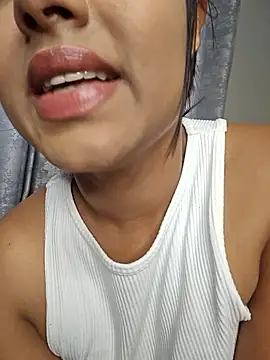 Snapshot of Indian_GlowingMiax chatting on February 2026 09:43:01 AM Indian GlowingMiax online show from February 2026 09:43:01 AM