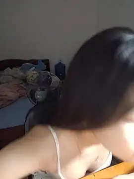 Snapshot of Katanh chatting on June 2026 06:05:01 AM Katanh online show from June 2026 06:05:01 AM