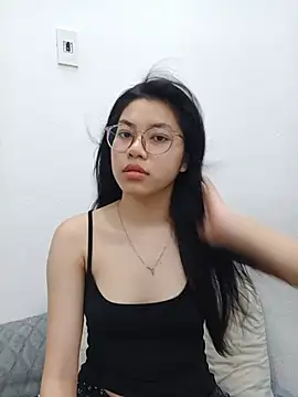 Snapshot of Katanh chatting on July 2026 12:11:01 PM Katanh online show from July 2026 12:11:01 PM