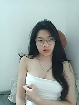 Snapshot of Katanh chatting on July 2026 07:47:01 AM Katanh online show from July 2026 07:47:01 AM
