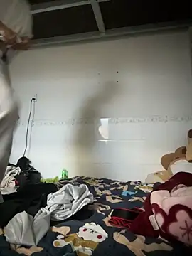 linh21107 online show from November 2025 08:47:02 AM