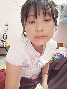 linda bae00 online show from May 2026 12:11:02 PM