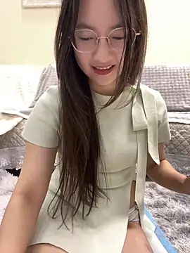 Snapshot of laowumeimei chatting on October 2025 03:18:01 PM laowumeimei online show from October 2025 03:18:01 PM