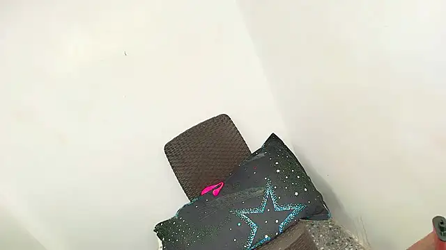 Cassandra Luxx online show from December 2025 06:26:01 PM