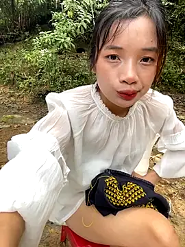 Snapshot of beobeo_2xx chatting on October 2025 02:54:01 AM beobeo 2xx online show from October 2025 02:54:01 AM