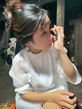 Snapshot of beobeo_2xx chatting on October 2025 10:12:02 AM beobeo 2xx online show from October 2025 10:12:02 AM