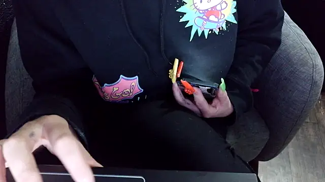 fetishslut4u online show from September 2025 03:33:01 PM