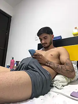 Nas-z09 online show from September 2025 04:12:01 AM