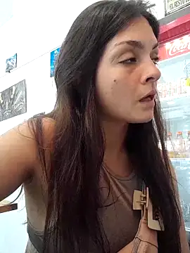 Snapshot of Danielaeliana chatting on November 2025 08:09:01 PM Danielaeliana online show from November 2025 08:09:01 PM