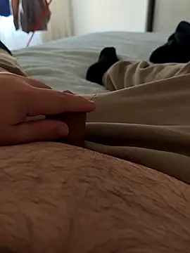 Snapshot of t-dog26 chatting on February 2026 09:01:02 AM t-dog26 online show from February 2026 09:01:02 AM