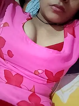 Komal0099 online show from February 2026 06:40:02 AM