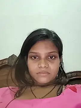 Komal0099 online show from February 2026 04:00:02 PM