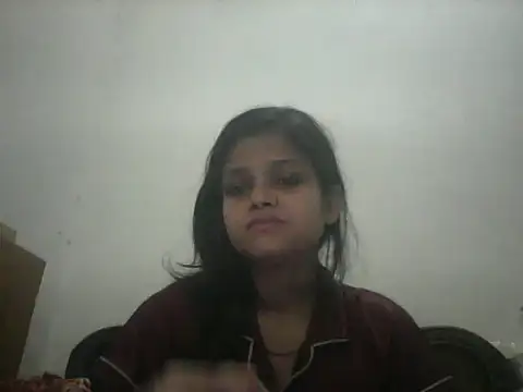 Komal0099 online show from February 2026 03:18:01 AM