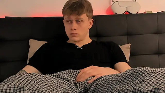 Snapshot of TalkingHead_0_ chatting on January 2026 10:17:01 AM TalkingHead 0 online show from January 2026 10:17:01 AM