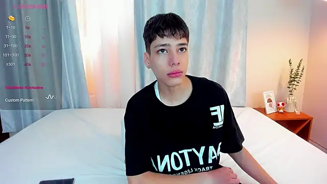 Snapshot of oblivion_deku chatting on March 2026 02:10:01 PM oblivion deku online show from March 2026 02:10:01 PM