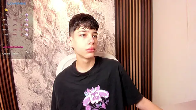 Snapshot of oblivion_deku chatting on April 2026 02:44:01 PM oblivion deku online show from April 2026 02:44:01 PM