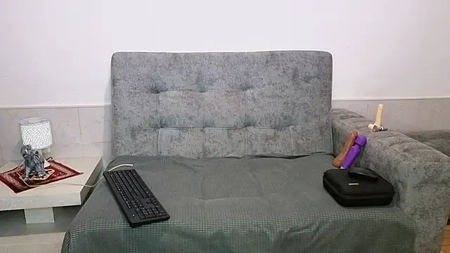 Snapshot of adahira08 chatting on October 2025 03:29:02 AM adahira08 online show from October 2025 03:29:02 AM