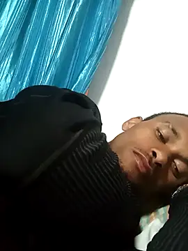 Big10387 online show from November 2025 07:45:02 PM