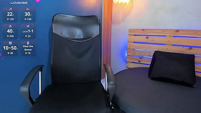 Daiisy kiss online show from September 2025 07:25:01 PM