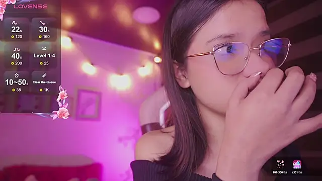 Snapshot of Lana_Dreams_ chatting on January 2026 11:51:02 PM Lana Dreams online show from January 2026 11:51:02 PM