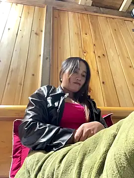 Snapshot of phungtiti chatting on December 2025 04:29:02 AM phungtiti online show from December 2025 04:29:02 AM