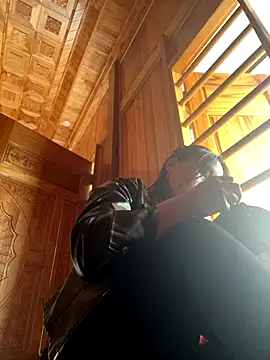 Snapshot of phungtiti chatting on December 2025 01:58:02 AM phungtiti online show from December 2025 01:58:02 AM