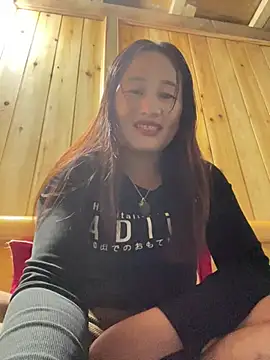 Snapshot of phungtiti chatting on February 2026 01:20:01 PM phungtiti online show from February 2026 01:20:01 PM