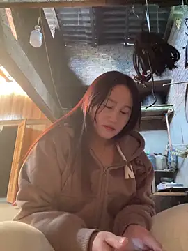 Snapshot of phungtiti chatting on March 2026 01:52:02 AM phungtiti online show from March 2026 01:52:02 AM