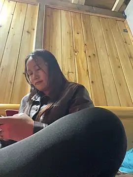 Snapshot of phungtiti chatting on March 2026 02:12:02 PM phungtiti online show from March 2026 02:12:02 PM