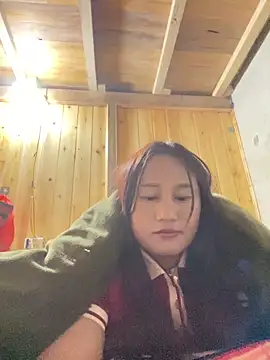 Snapshot of phungtiti chatting on March 2026 03:50:02 PM phungtiti online show from March 2026 03:50:02 PM