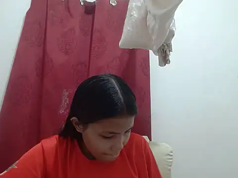 Snapshot of Joys_Wet_Pussy chatting on October 2025 04:20:02 AM Joys Wet Pussy online show from October 2025 04:20:02 AM