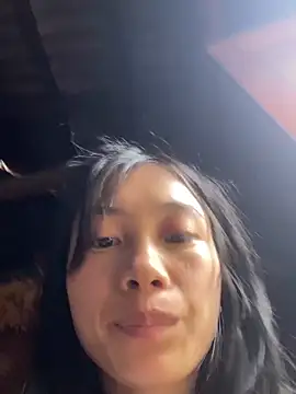 Snapshot of EmLy02 chatting on September 2025 08:35:01 AM EmLy02 online show from September 2025 08:35:01 AM