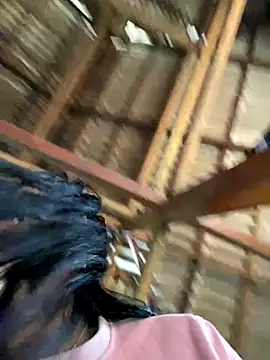 Snapshot of EmLy02 chatting on October 2025 03:15:02 AM EmLy02 online show from October 2025 03:15:02 AM