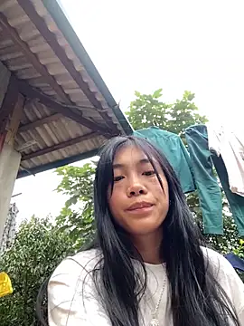 Snapshot of EmLy02 chatting on October 2025 09:55:02 AM EmLy02 online show from October 2025 09:55:02 AM