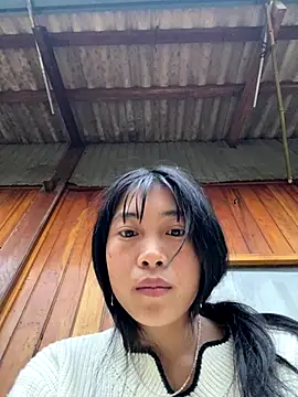 Snapshot of EmLy02 chatting on December 2025 09:36:02 AM EmLy02 online show from December 2025 09:36:02 AM