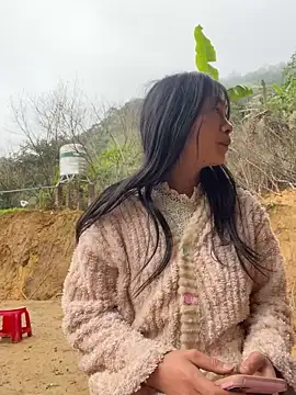 Snapshot of EmLy02 chatting on January 2026 02:58:02 AM EmLy02 online show from January 2026 02:58:02 AM