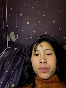 Snapshot of EmLy02 chatting on January 2026 01:51:01 AM EmLy02 online show from January 2026 01:51:01 AM