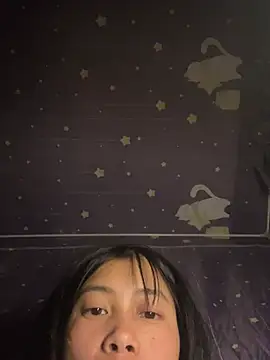 Snapshot of EmLy02 chatting on January 2026 01:27:02 PM EmLy02 online show from January 2026 01:27:02 PM