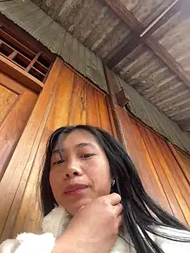 Snapshot of EmLy02 chatting on February 2026 03:36:01 AM EmLy02 online show from February 2026 03:36:01 AM