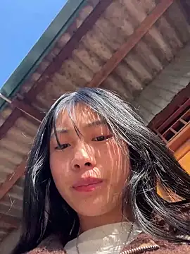 Snapshot of EmLy02 chatting on February 2026 12:53:01 AM EmLy02 online show from February 2026 12:53:01 AM