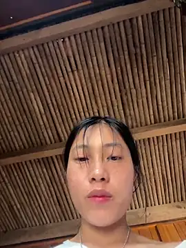 Snapshot of EmLy02 chatting on March 2026 01:07:02 AM EmLy02 online show from March 2026 01:07:02 AM