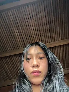 Snapshot of EmLy02 chatting on April 2026 02:53:02 AM EmLy02 online show from April 2026 02:53:02 AM