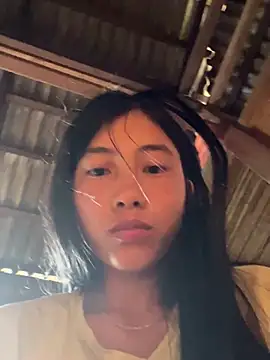 EmLy02 online show from July 2026 10:44:02 AM